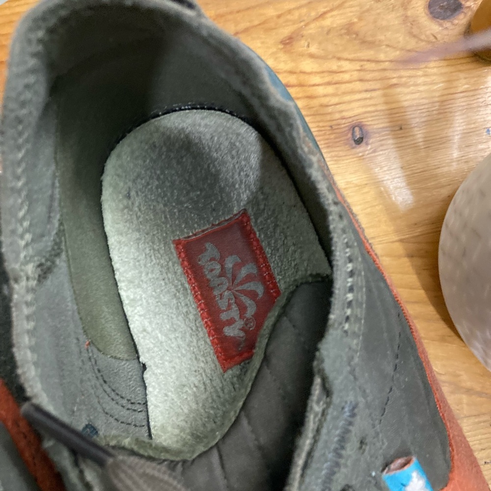 Nike toasty sneakers size 11 - Picture 5 of 9